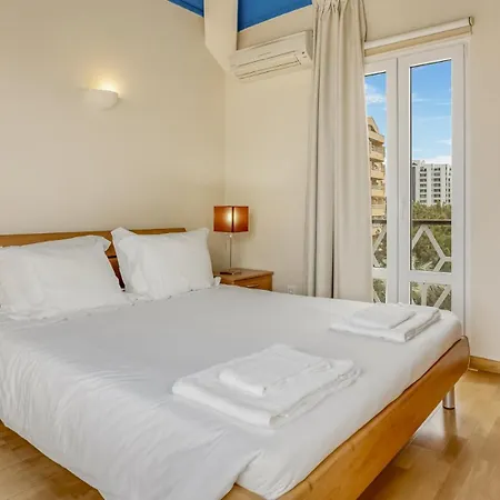 T3 Triplex Vista Mar Marina De Vilamoura-greice Homes